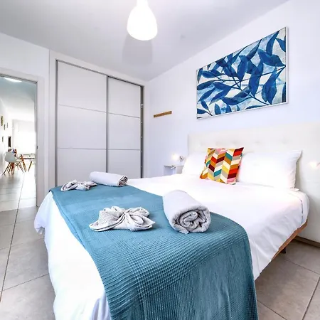 Sun Glow Senator-pool View *