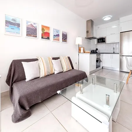 Sun Glow Senator-pool View Holiday home