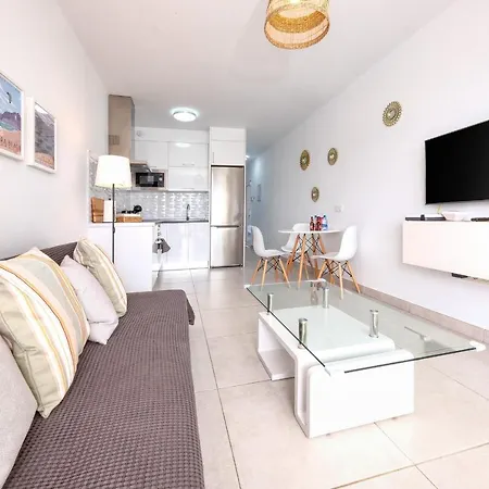 بيت للعطل Sun Glow Senator-pool View